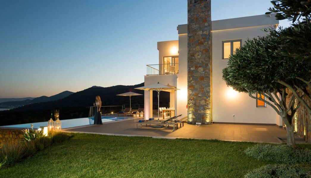 Luxury Villa Elounda Beta