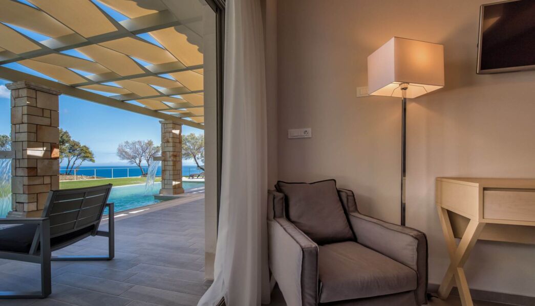 Artina Luxury Villa