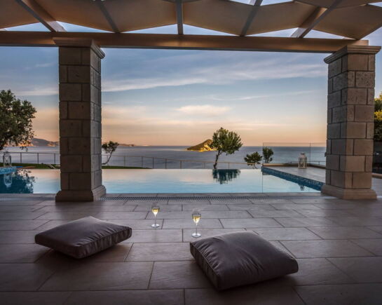Avra Luxury Villa & Spa